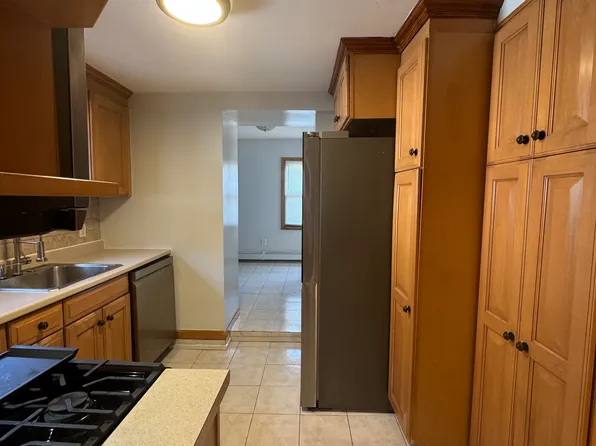 (undisclosed Address), Yonkers, NY 10704