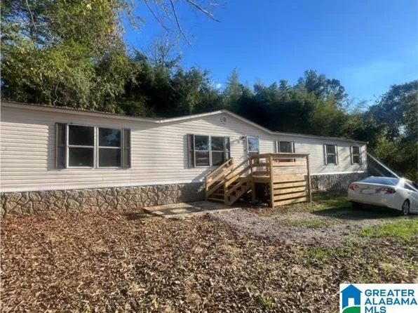 321 Montgomery Ave, Trussville, AL 35173