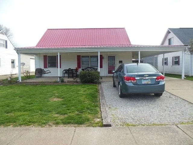 311 Morningside Dr photo 1