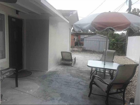 2nd image of 332 San Lorenzo Ave