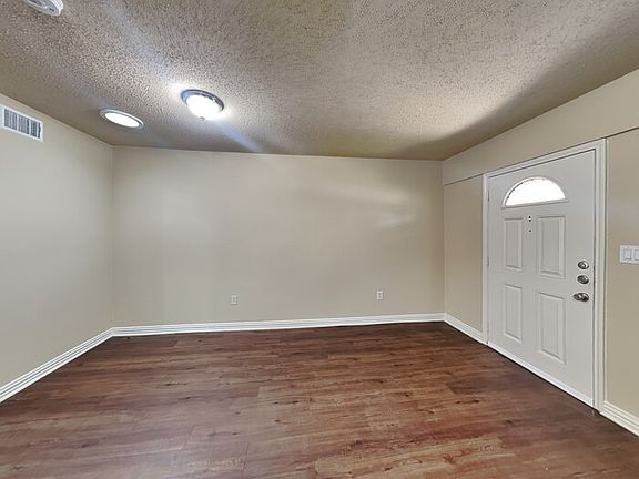 5th image of 13539 Emeline St