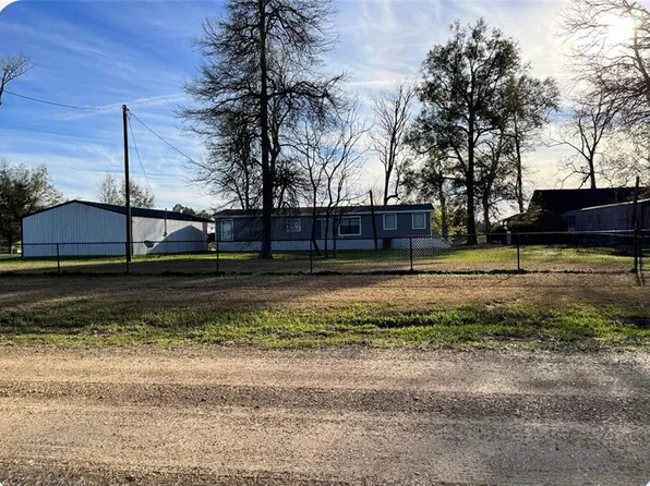 4381 Parhams Rd, Jonesville, LA 71343