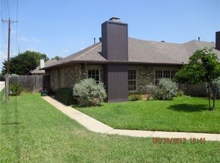 2027 Brookside Dr, Grapevine, TX 76051