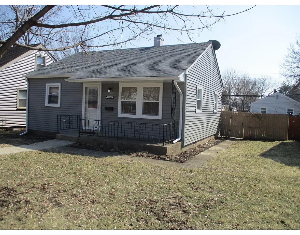1308 W Marion St photo 1
