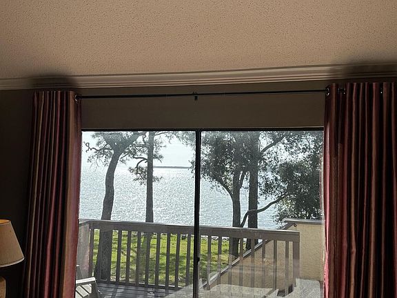 3rd image of 37 Marina Cove Dr