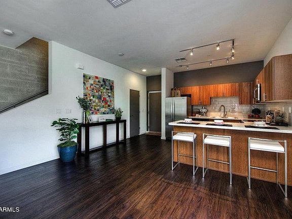 2nd image of 4700 N 40th St #208
