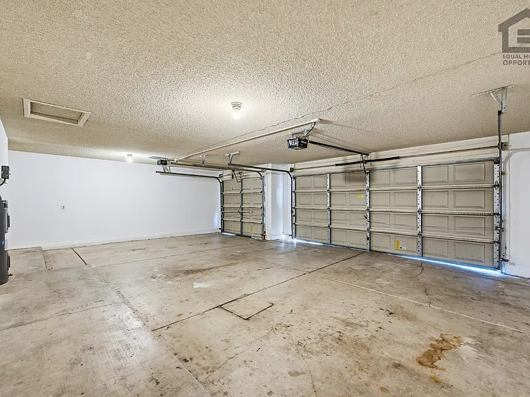 7202 W Corrine Dr — Photo 43