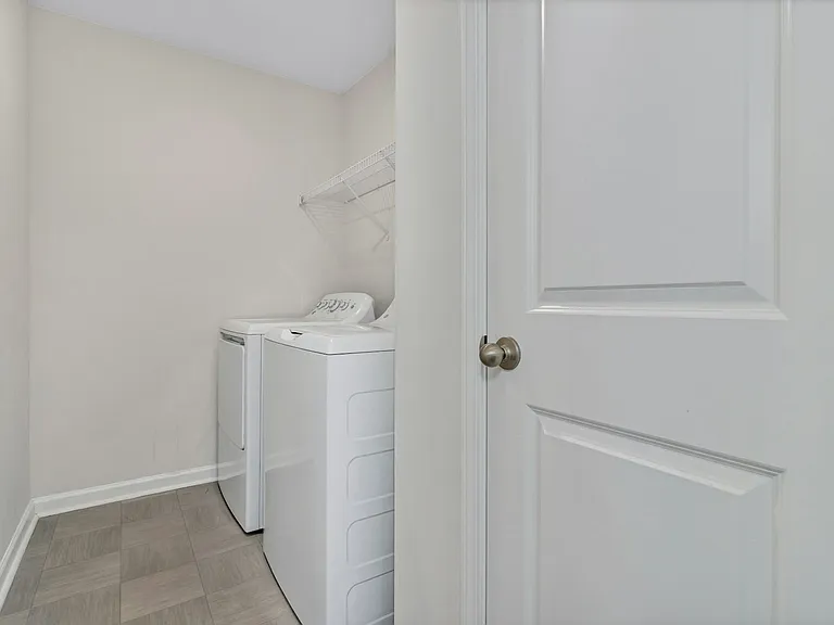 229 Marathon Ln — Photo 42