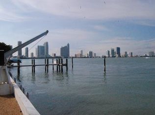1051 N Venetian Dr., Miami, FL 33139