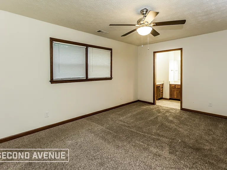 2751 Tybee Dr — Photo 12