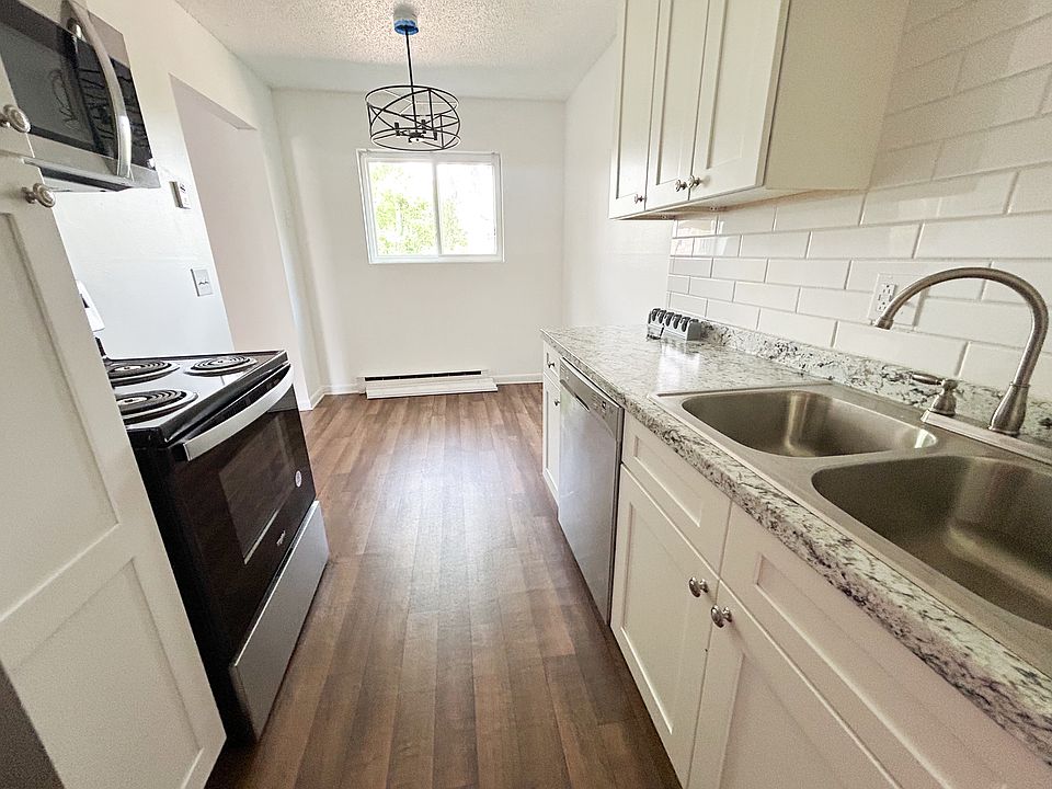 1st image of 2014 Linden Ave APT 2