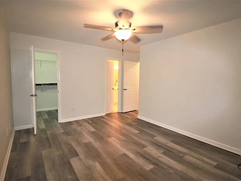 1006 Island Quay — Photo 11