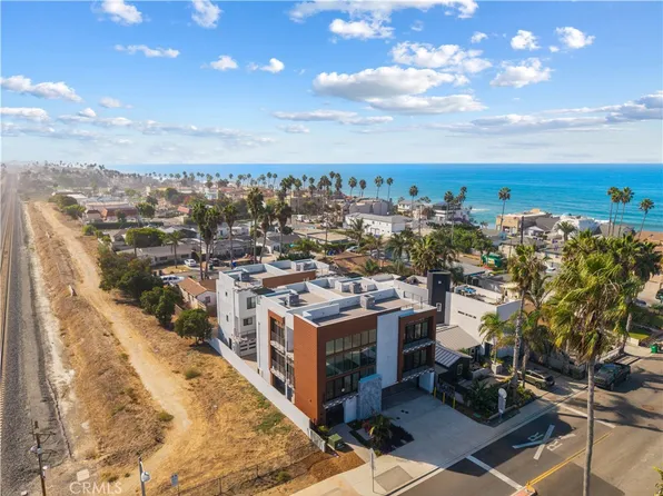 215 Oceanside Blvd, Oceanside, CA