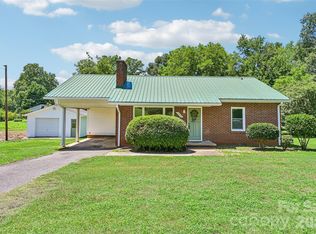 1130 Buffalo Shoals Rd, Statesville, NC 28677