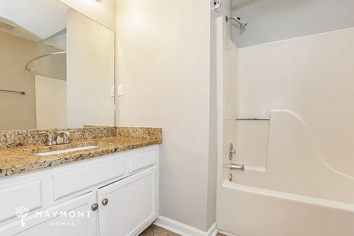 7660 Mountain Creek Way — Photo 15