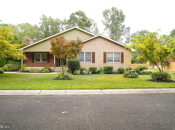 1311 Mallard Ln, Millville, NJ 08332