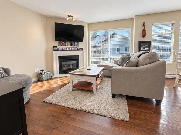 2450 Lobb Ave #35, Pt Coquitlam, BC V3C 6G8