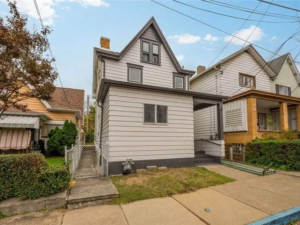 916 2nd St, Mc Kees Rocks, PA 15136