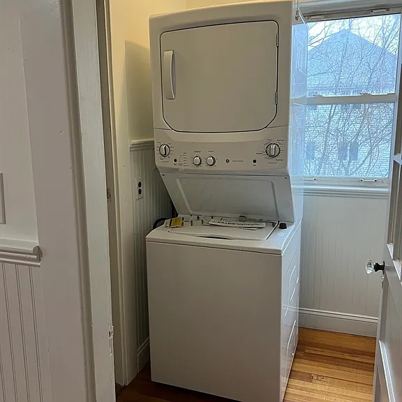 19 Melbourne Ave #1 — Photo 8