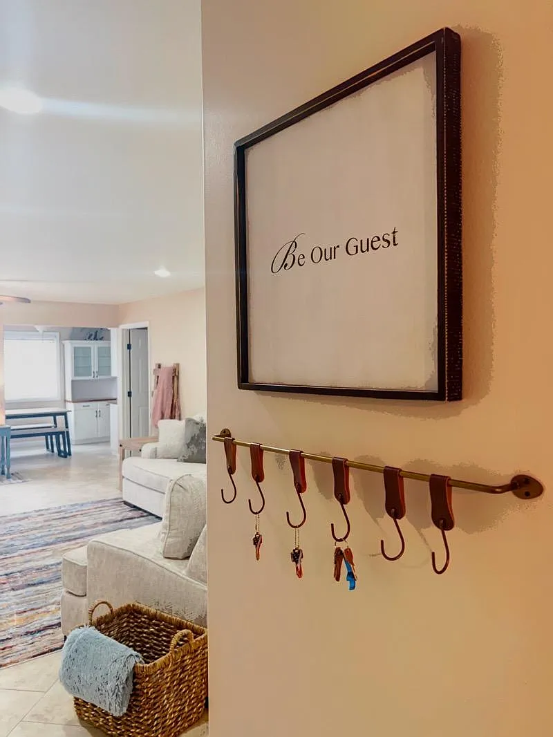2 bed, 1074 sqft, $2,000 — Photo 1