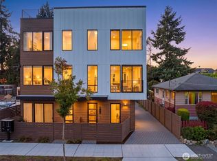 8541 14th Ave NW #B, Seattle, WA 98117