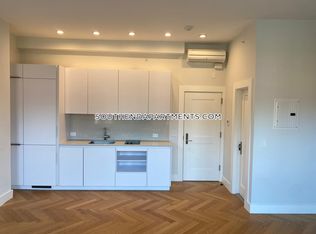 461 Massachusetts Ave, Roxbury, MA 02118