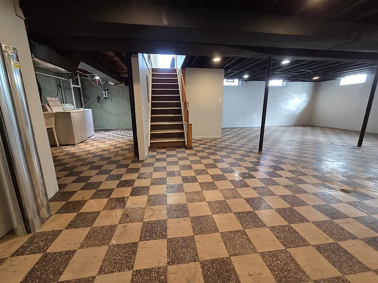 32356 Loomis Dr — Photo 25