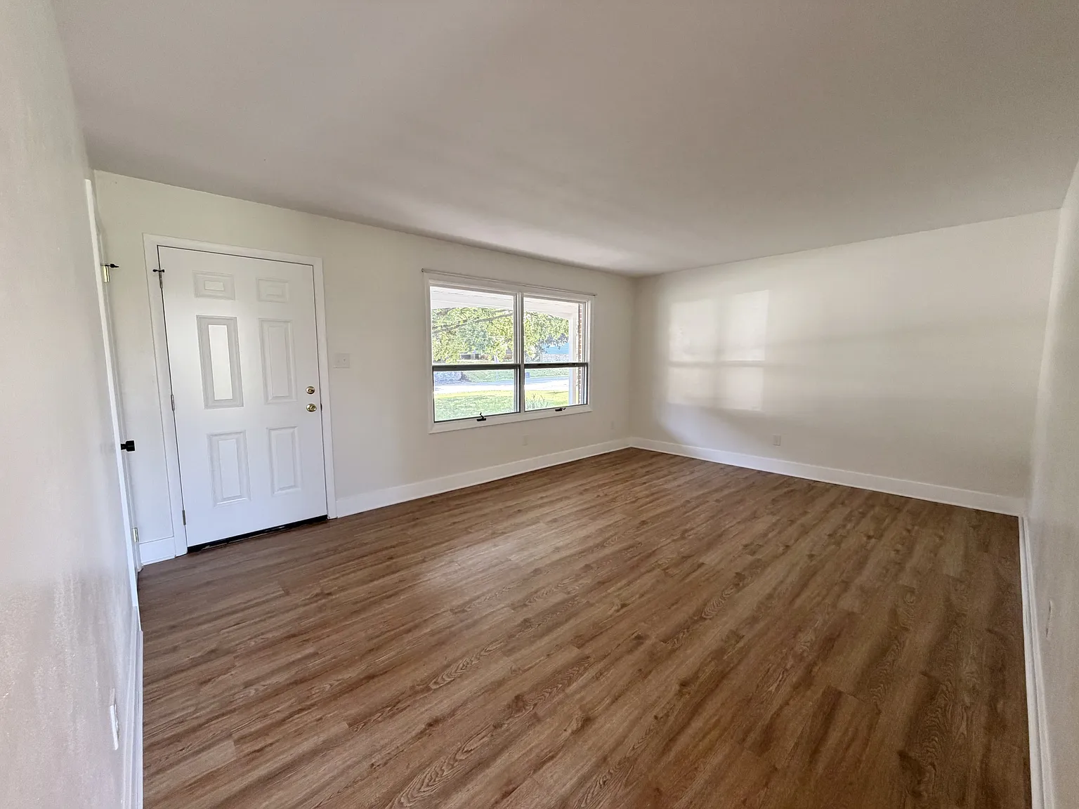 Red Maple Lane - 2 — Photo 4