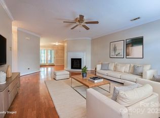 1735 Robinwood Rd, Gastonia, NC 28054