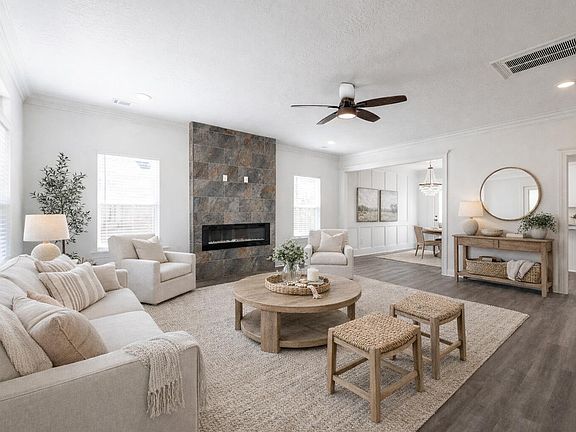 3rd image of 360 Country Glen Ave