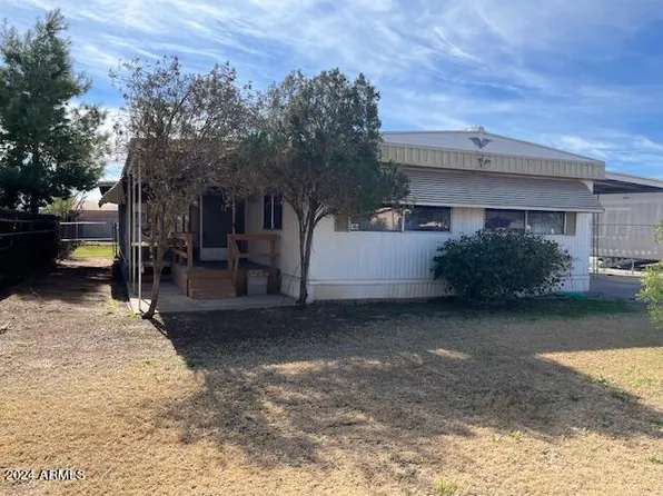 109 E INGLEWOOD Street, Mesa, AZ 85201