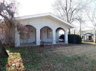 827 N Sergeant Ave, Joplin, MO 64801