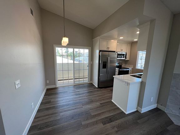 5th image of 4520 Campus Ave APT 6