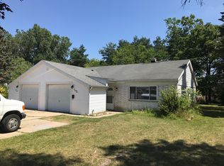 219 Odoherty Rd, Brighton, MI 48116