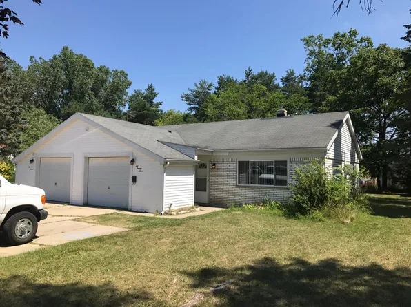 219 Odoherty Rd, Brighton, MI 48116