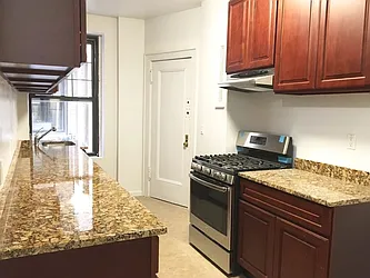 Rented by Moises Farhart, LREB