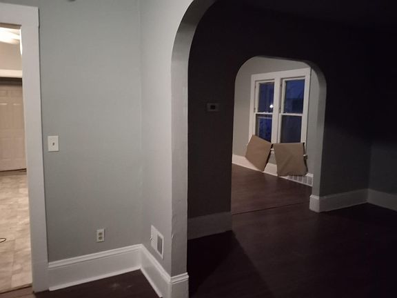 4th image of 6025 Engel Ave