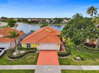 10704 Plainview Cir, Boca Raton, FL 33498