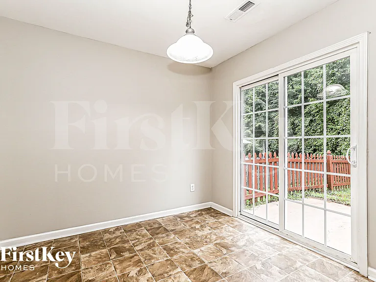 5952 Bluestem Cir — Photo 8