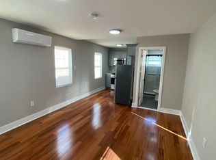310 Dickinson St #2R, Philadelphia, PA