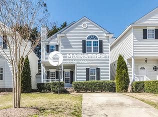 4021 Beaufain St, Raleigh, NC 27604