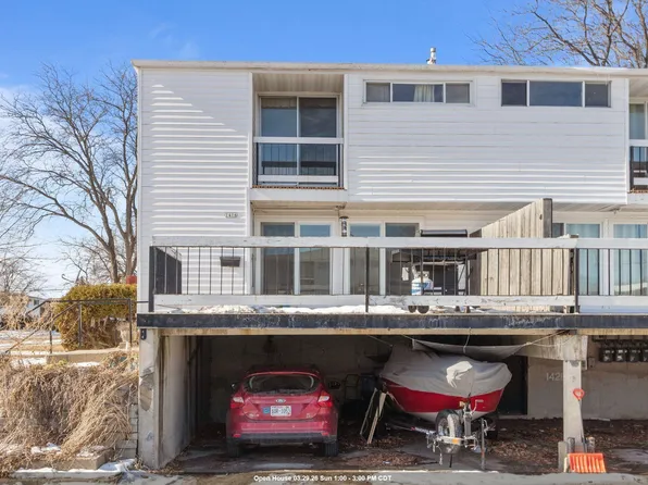 1416 W 2nd Ave, Oshkosh, WI 54902