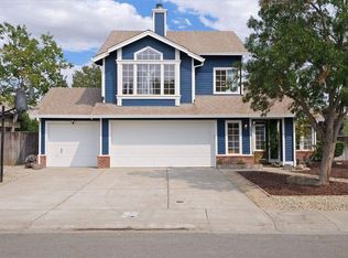 5935 Winterham Way, Sacramento, CA 95823