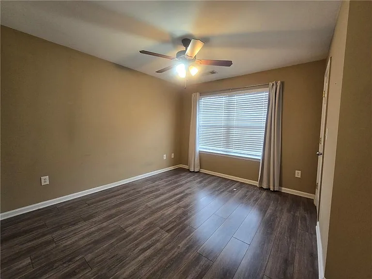 3222 Hidden Cove Cir — Photo 19