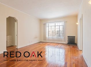 621 1/4 S Gramercy Pl #306, Los Angeles, CA 90005