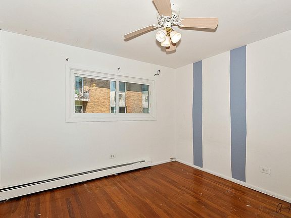 4th image of 8828 N Leslie Ln #101A
