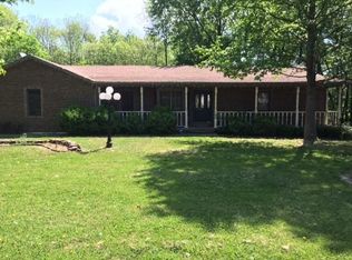 708 N Stuyvesant St, Benton, IL 62812