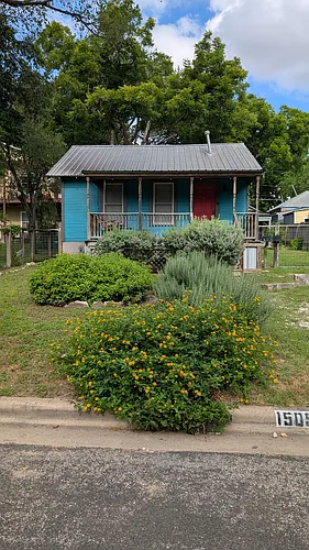 1509A Newton St Photo 1