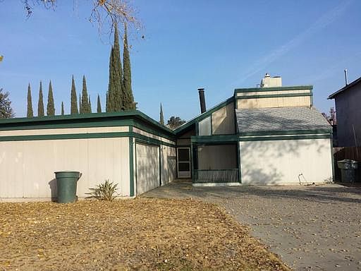 1st image of 3512 E Center Ct