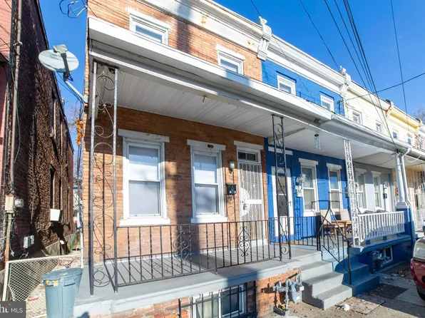 98 E State St, Camden, NJ 08105